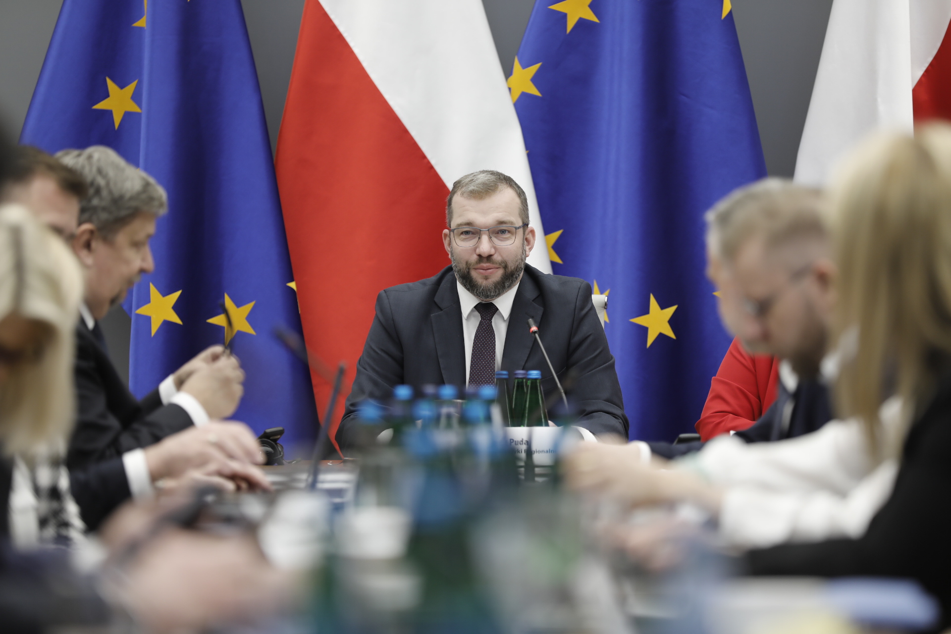 Minister Grzegorz Puda podczas posiedzenia komitetu ds. Umowy Partnerstwa